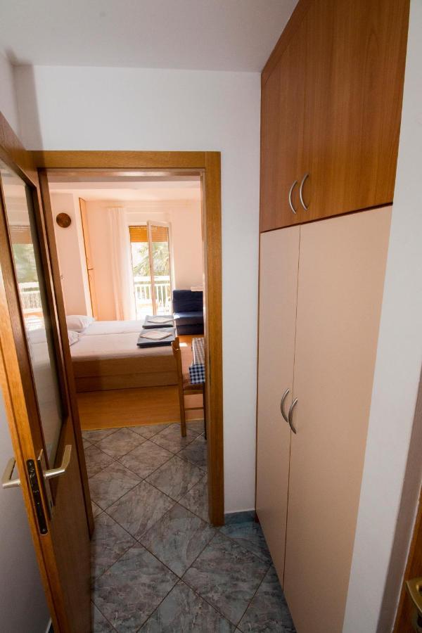 Omis - Michy Apartments Exterior foto